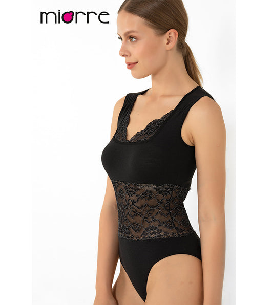 Черно дантелено боди с широки презрамки 016043