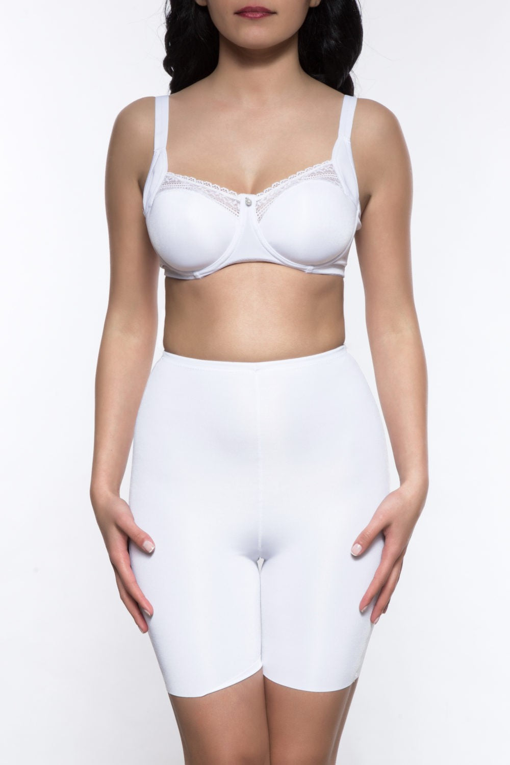 Лазерно рязан стягащ колан 10932