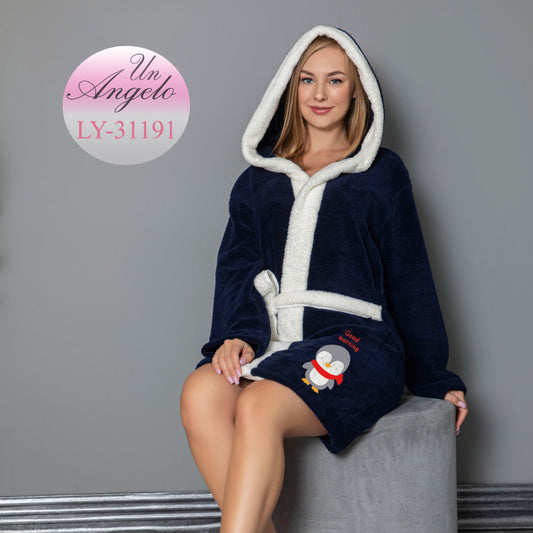 Дамски мек и пухкав халат с качулка 31191