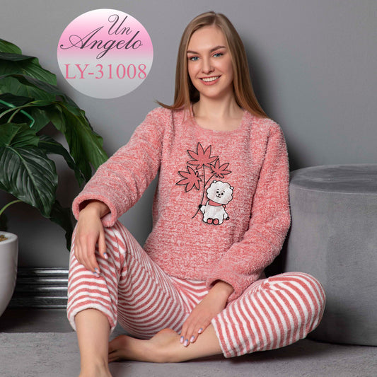 Дамска пухена пижама с дълъг ръкав 31008
