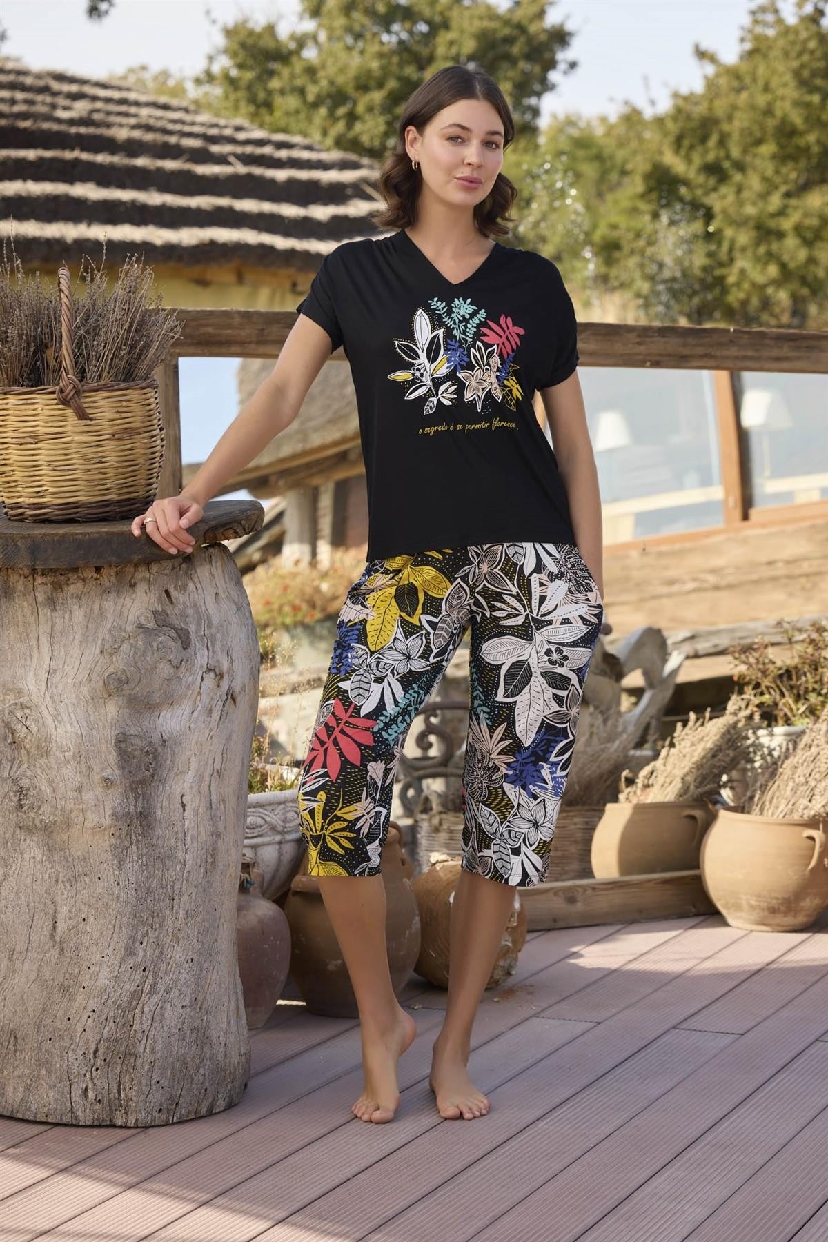 Дамска пижама с къс ръкав от вискоза 24100