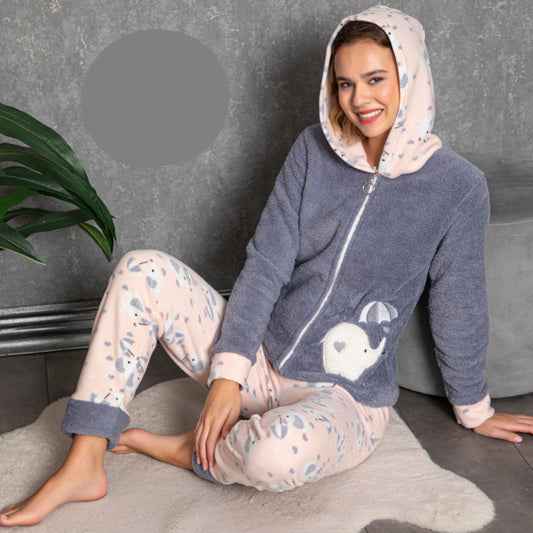 Пухена пижама с дълъг ръкав и качулка 31073