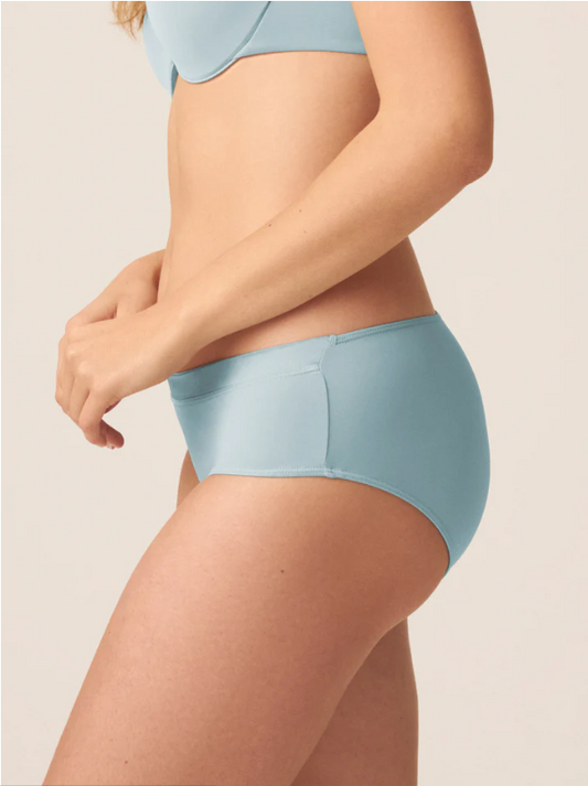 Лазерно рязани бикини с коланче NATURANA 4119