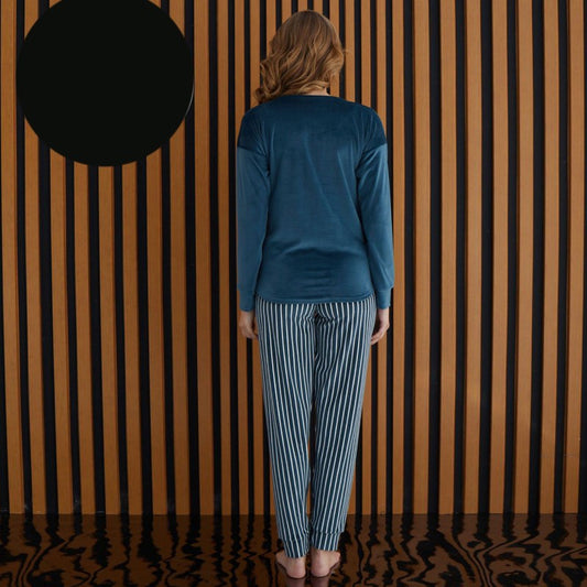 Плюшена пижама с дълъг ръкав PI-4210-31