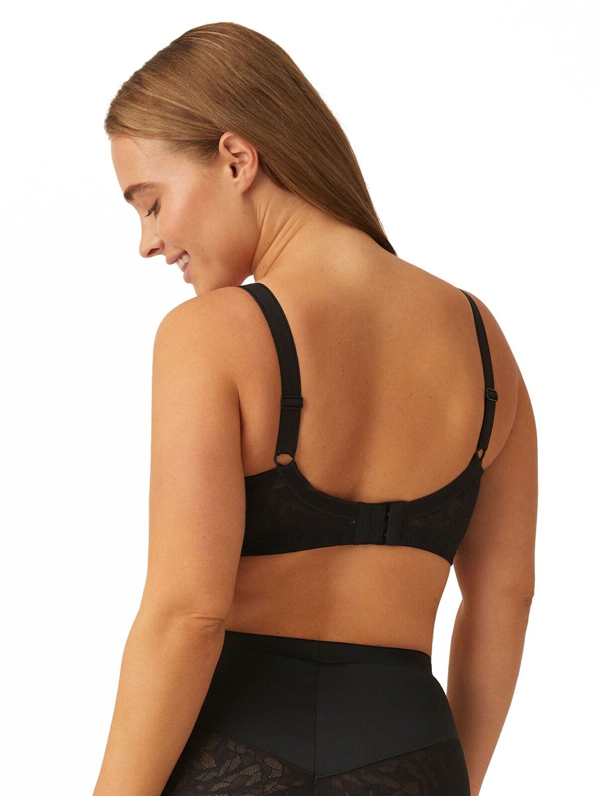 Сутиен с меки чаши без банели NATURANA 5390