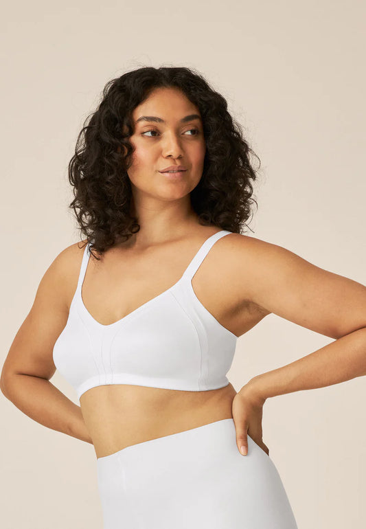 Сутиен с подплатени чаши без банели NATURANA 5632 - бяло