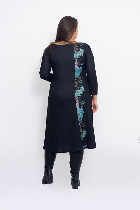 Черна рокля с дълъг ръкав Шери