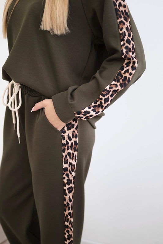 Комплект от вискоза с леопардово райе 7115