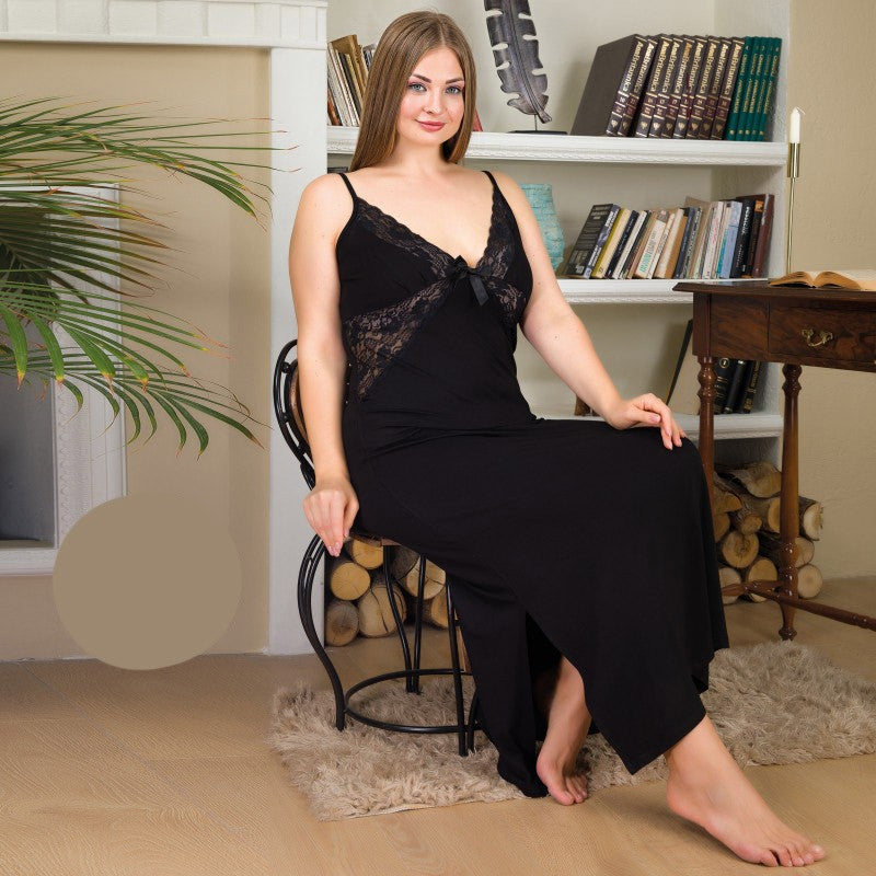 Дълга черна нощница с тънки презрамки 7227