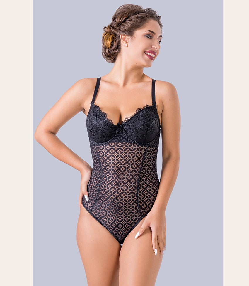 Боди с оформени чаши Body Creola Figi String