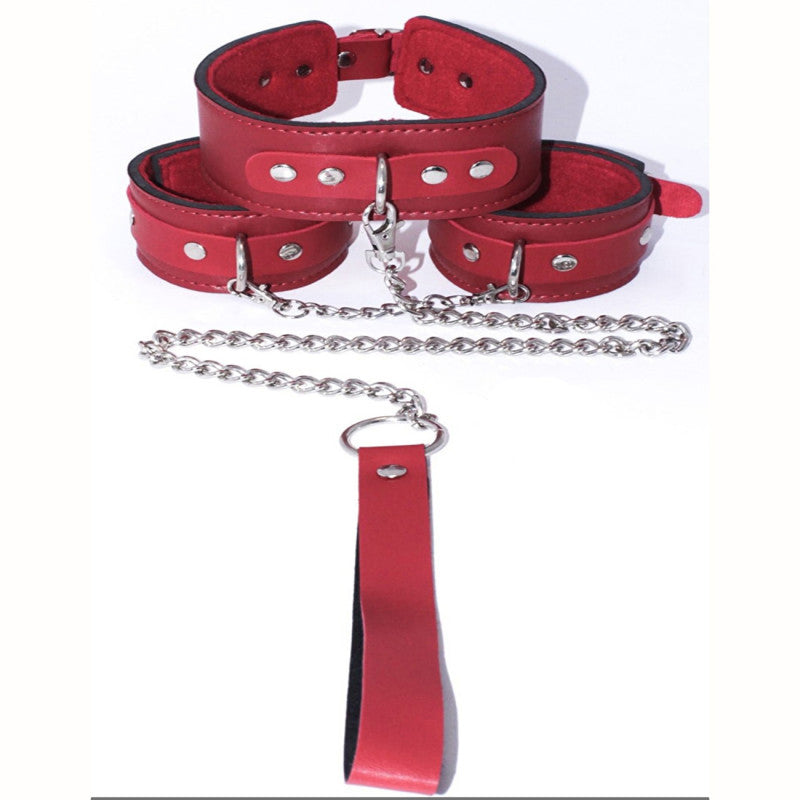 Еротичен кожен харнес комплект с белезници и чокър с повод - червен BDSM сет LT-940