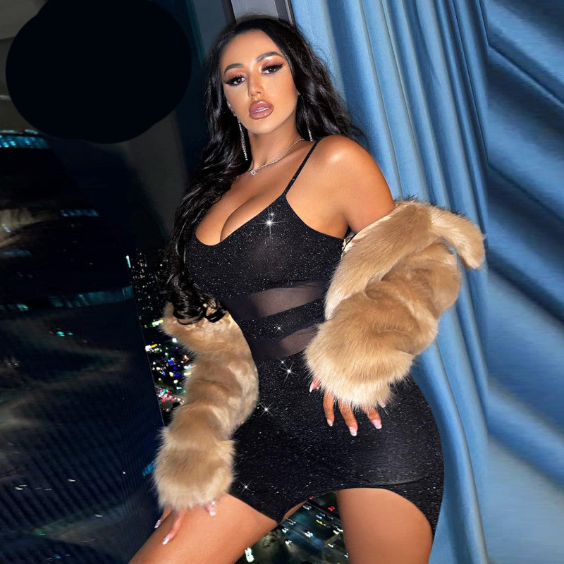 Черна клубна рокля с блестящ ефект PT-1102