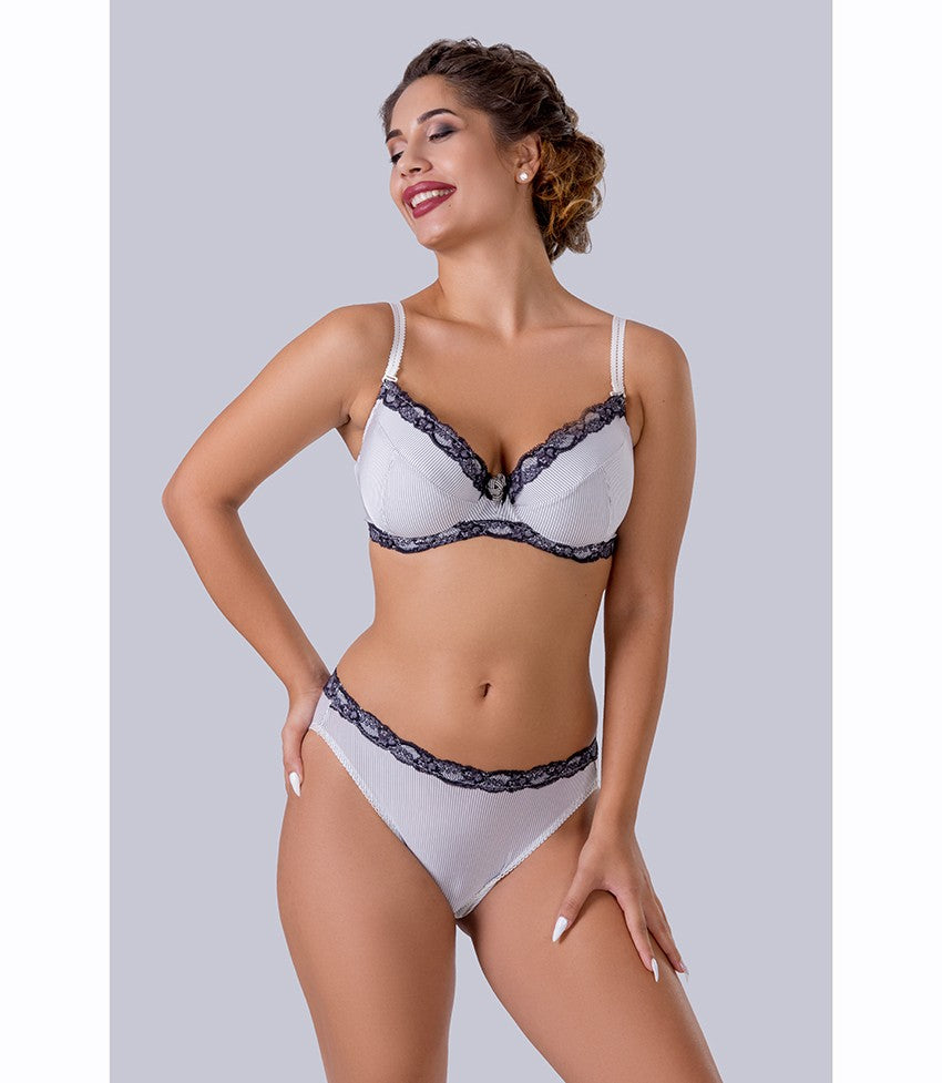 Сутиен с оформена чаша и подплънки Victoria push up