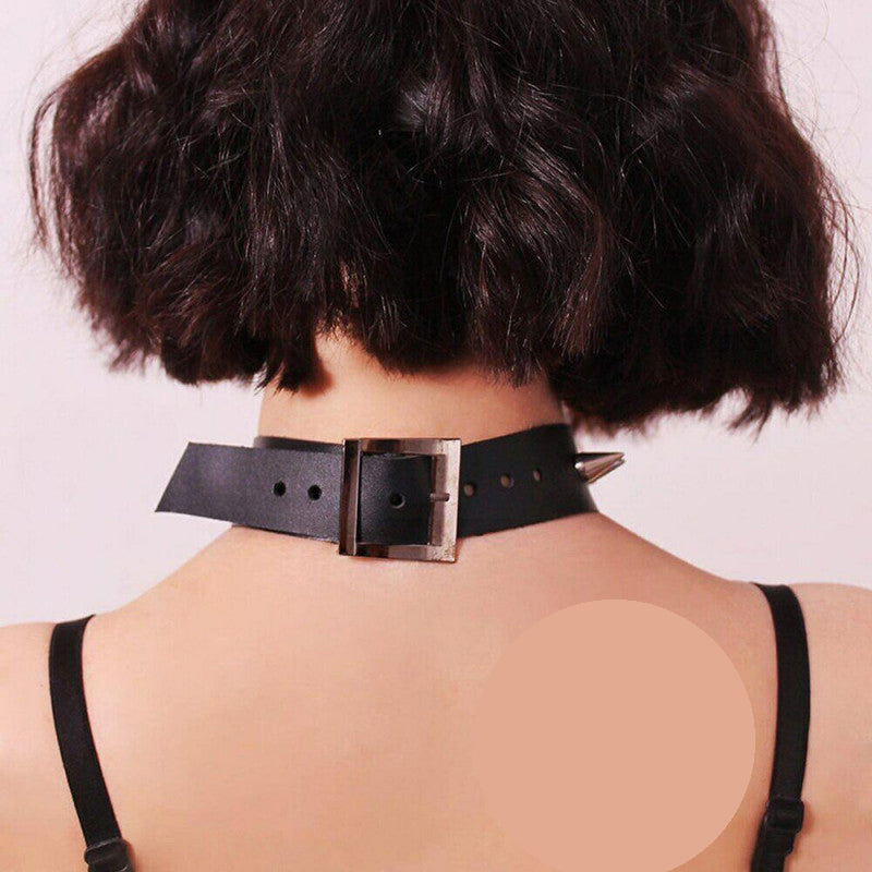 Черен кожен харнес чокър с шипове AA-026