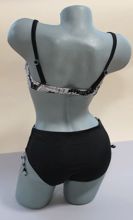 Дамски бански тип бриджитка голяма номерация Брита