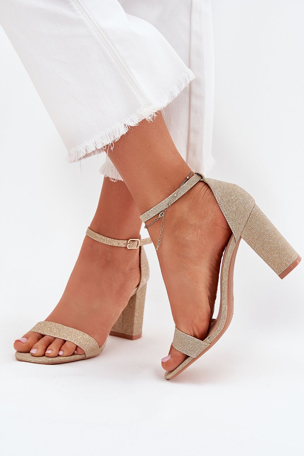 Сандали на ток model 215643 Step in style
