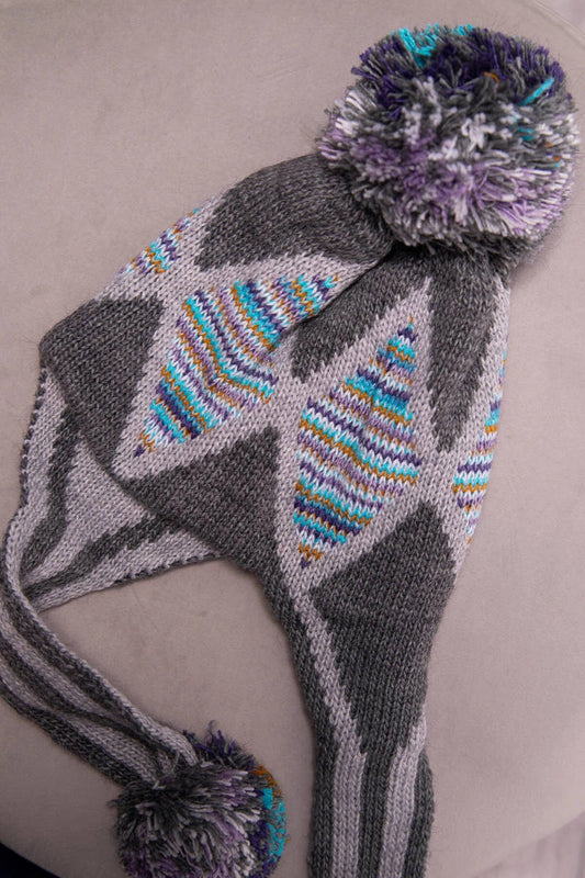 Дамска шапка с дълги уши Eunika K322