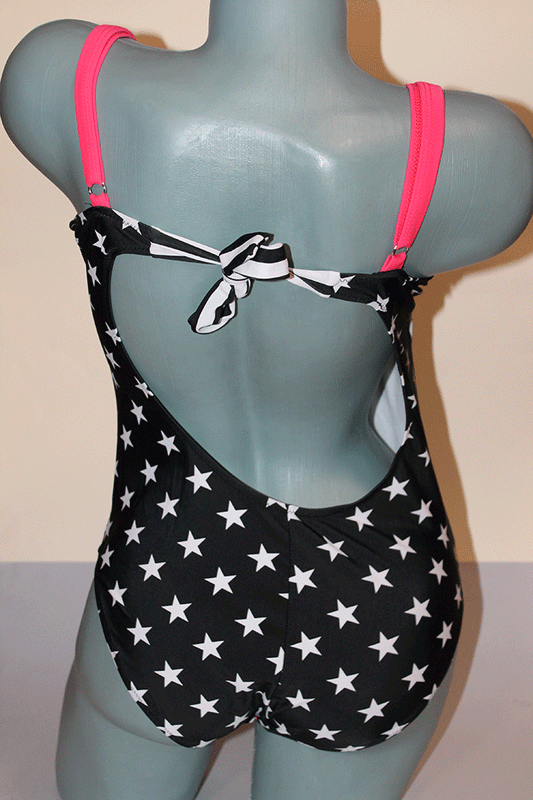 Цял дамски бански с оформени чаши Сесил