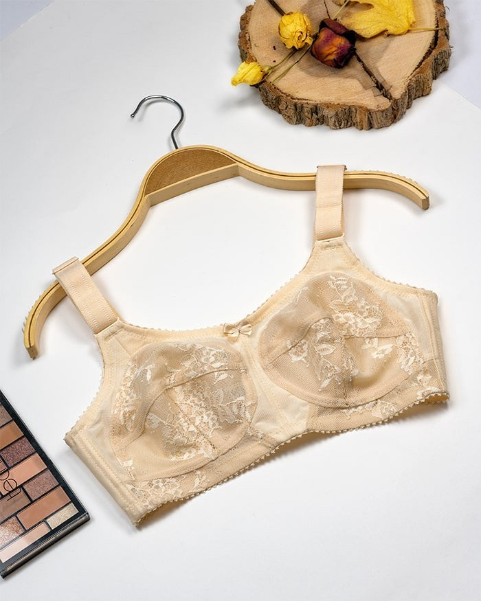 Дантелен сутиен с меки чаши без банели 1915