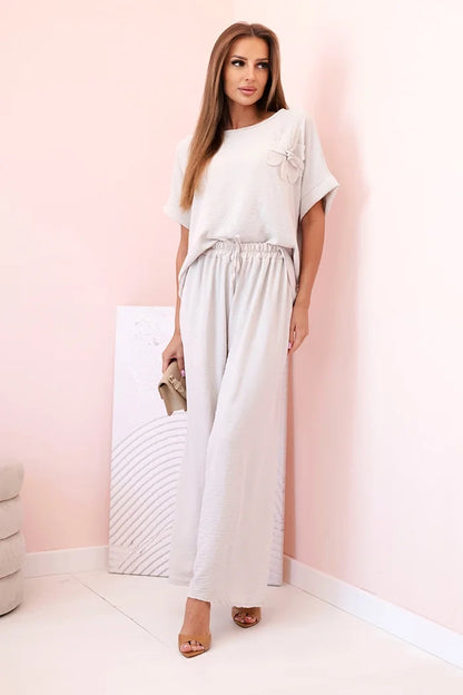 Дамски комплект от вискоза с декоративно цвете и широк панталон ART0109