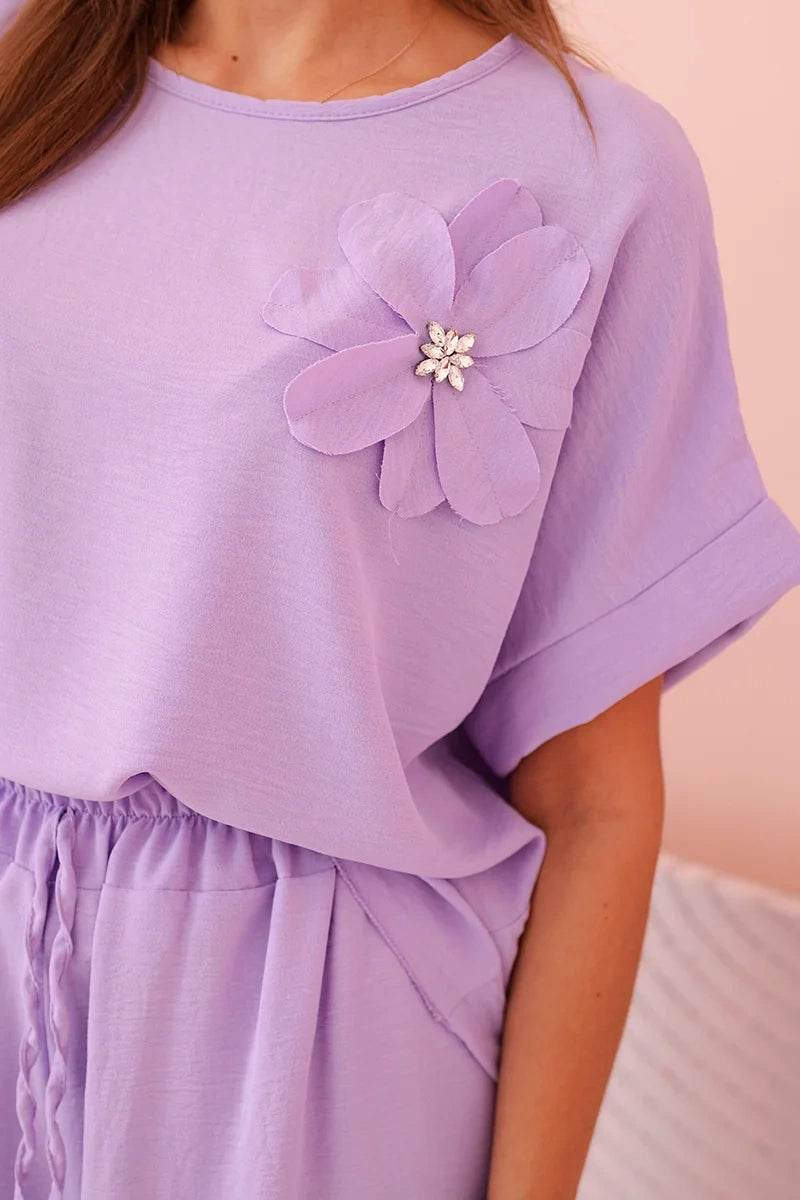 Дамски комплект от вискоза с декоративно цвете и широк панталон ART0109