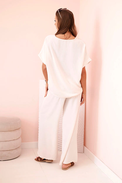 Дамски комплект от вискоза с декоративно цвете и широк панталон ART0109