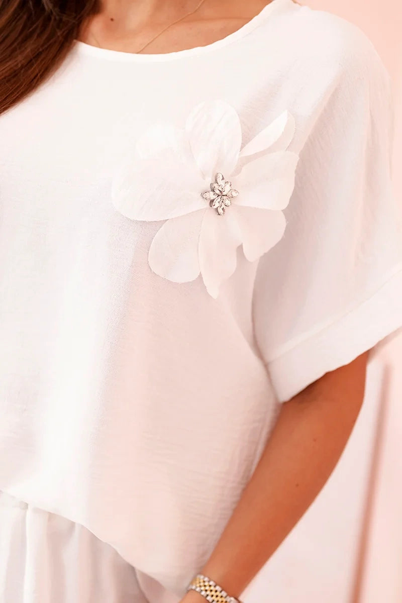 Дамски комплект от вискоза с декоративно цвете и широк панталон ART0109