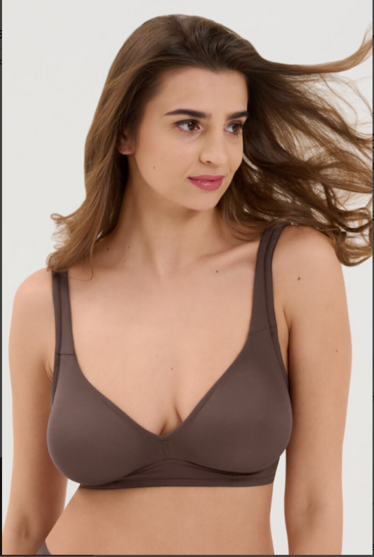 Сутиен с оформени чашки C D E и F без банели Lisca Maya 020333