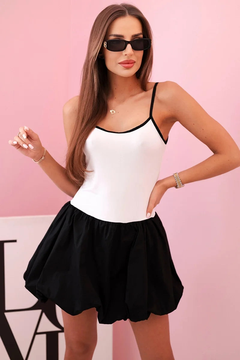 Дамска рокля с презрамки тип „спагети“ и разкроена памучна пола ART10051