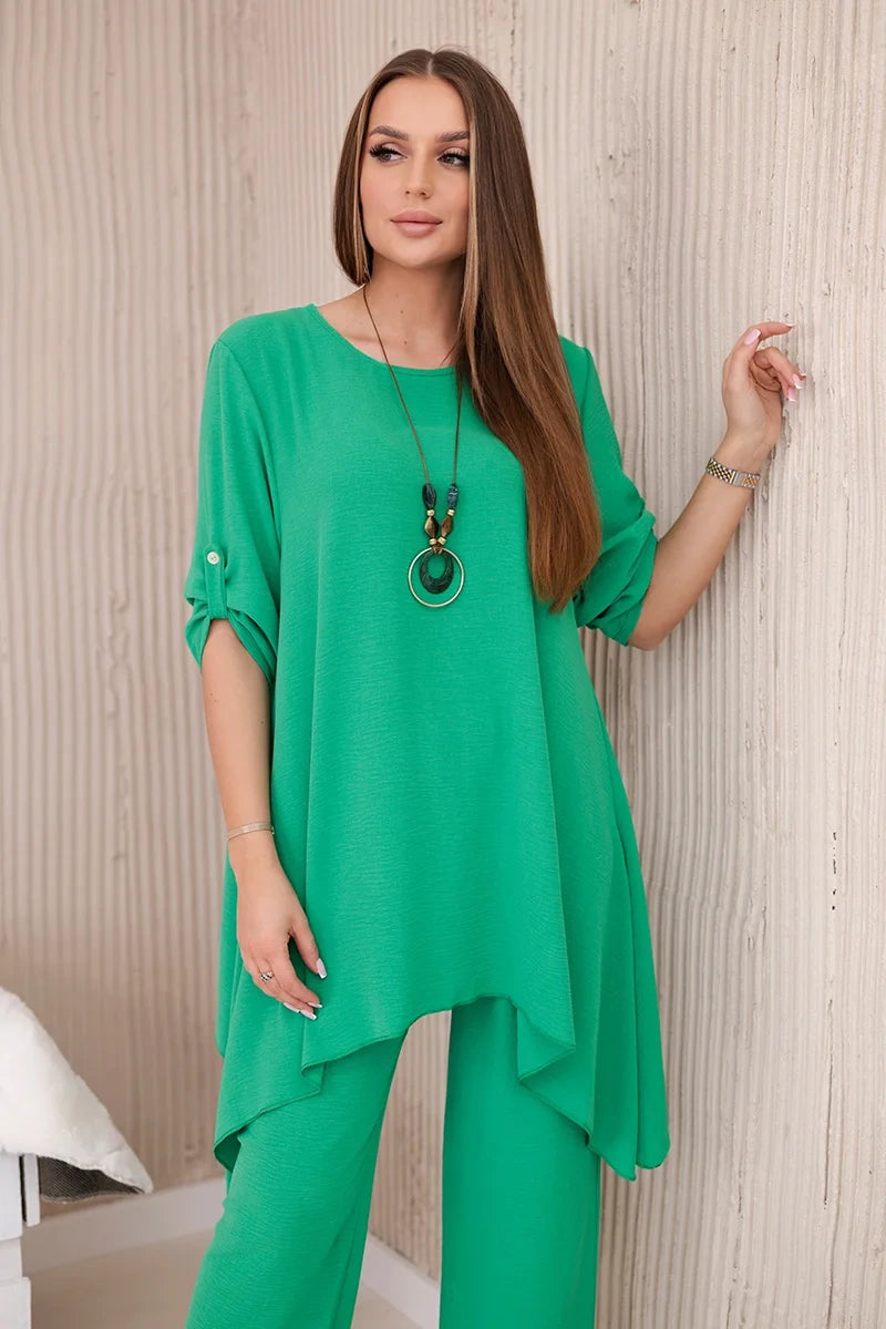 Комплект от блуза с панталон и висулка 1025A