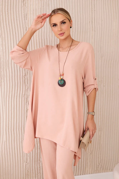 Комплект от блуза с панталон и висулка 1025A