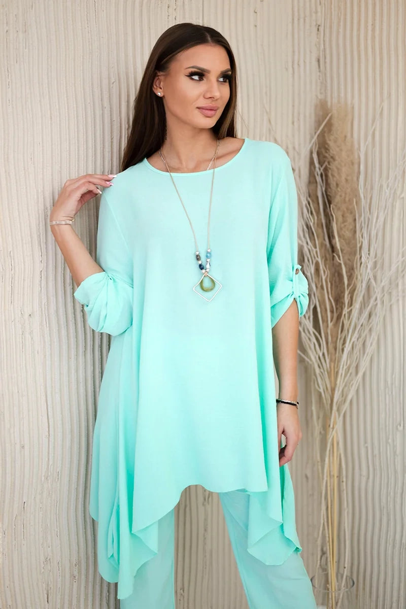 Комплект от блуза с панталон и висулка 1025A