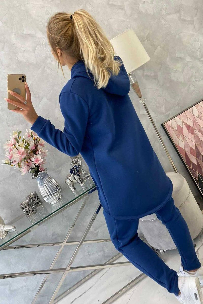Комплект суитшърт и широки панталони