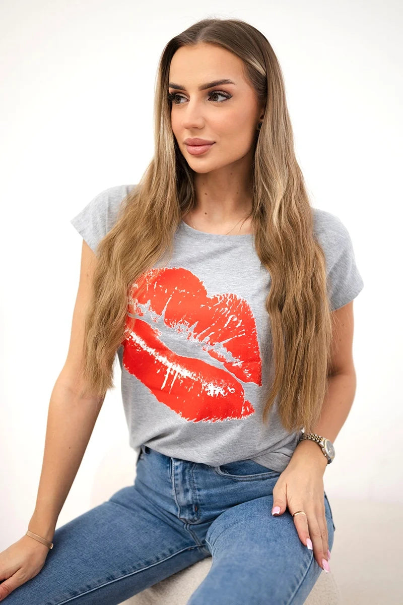 Блуза с принт устни и къс ръкав