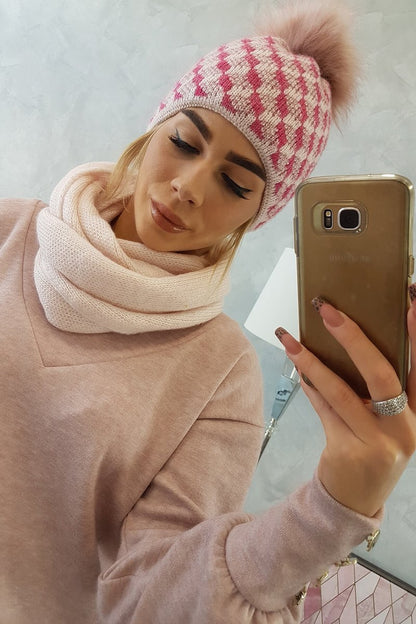 Дамски комплект с шапка и шалче