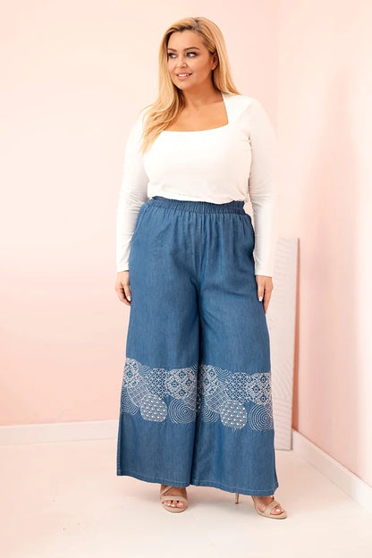 Дамски панталон Plus Size с широки крачоли 1870