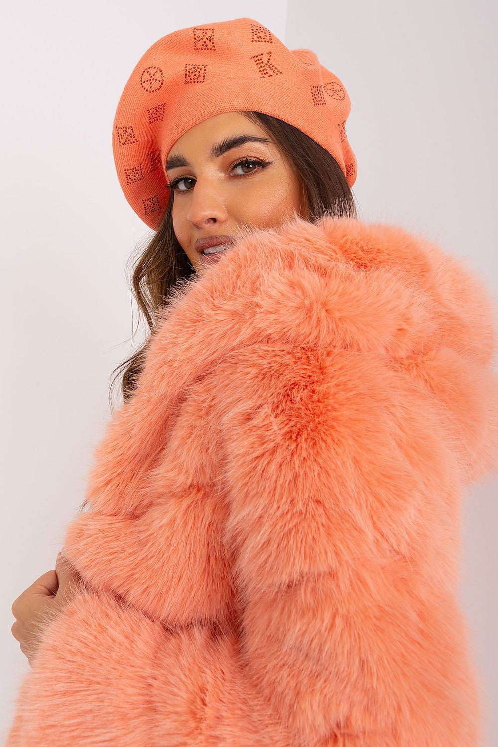 Дамска берета AT 191120