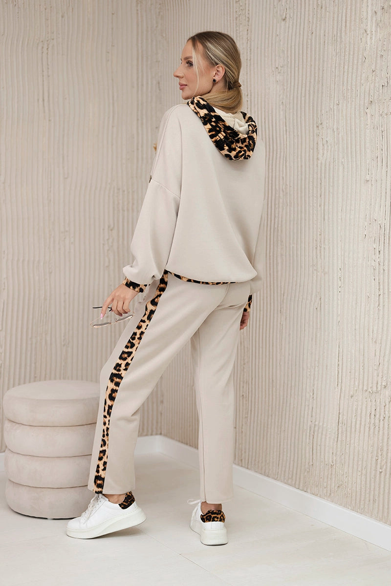 Комплект PARIS от суитчер и панталон ART19757