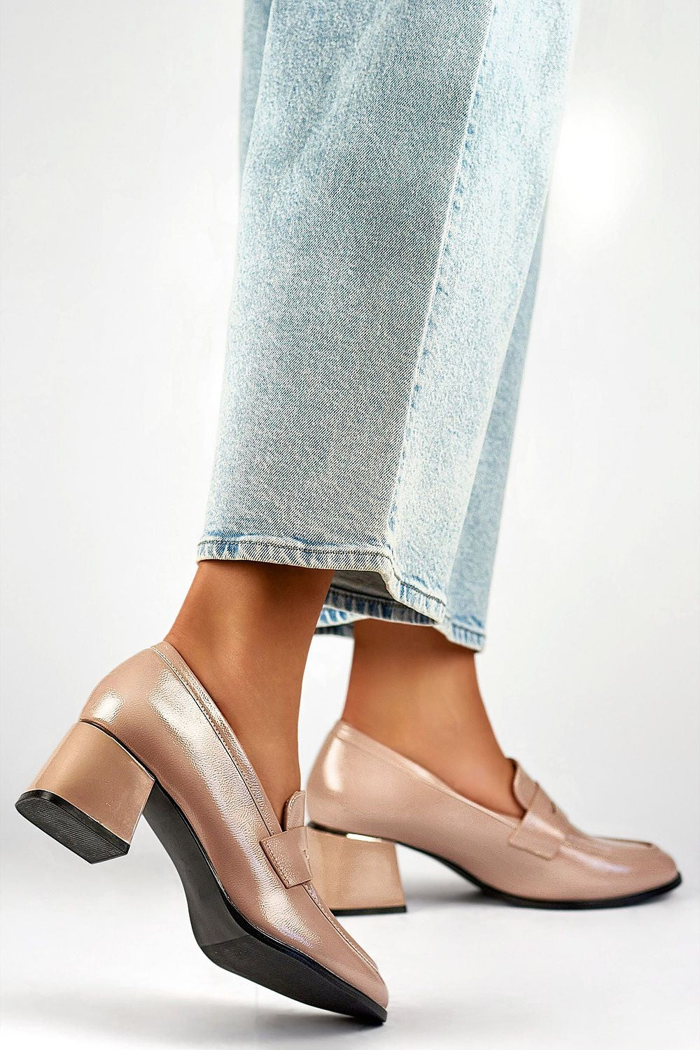 Лачени обувки на висок ток PRIMO 200260