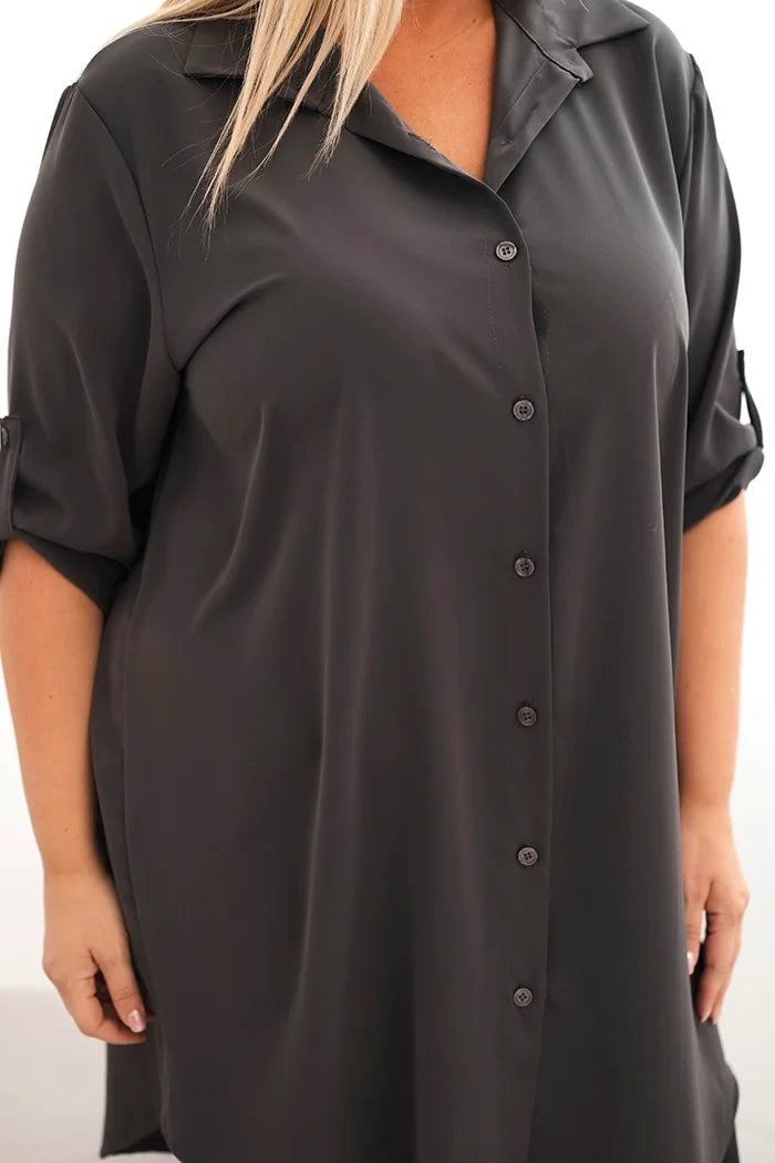 Дамска рокля-риза с големи размери, удължен гръб и навити ръкави 22356