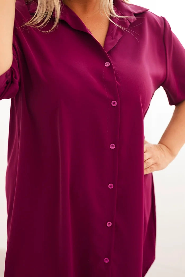 Дамска рокля-риза с големи размери, удължен гръб и навити ръкави 22356