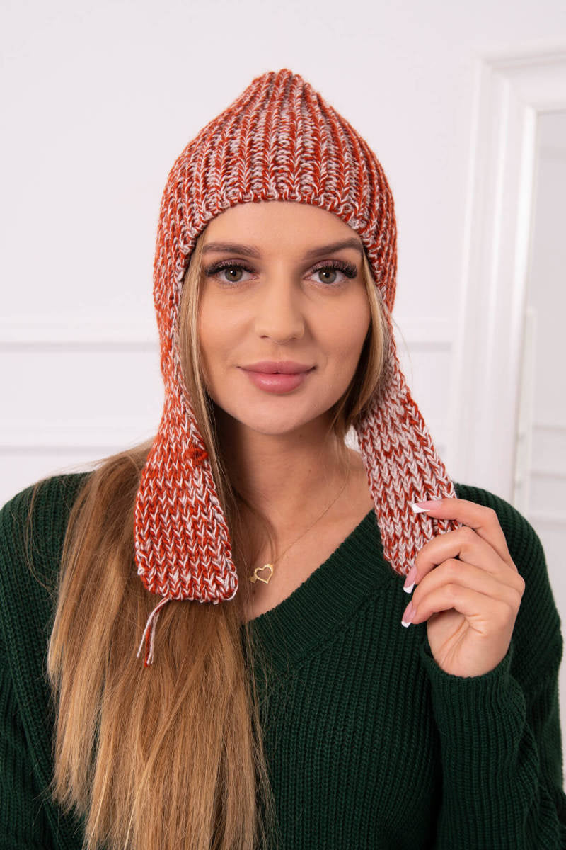 Дълга зимна шапка с уши
