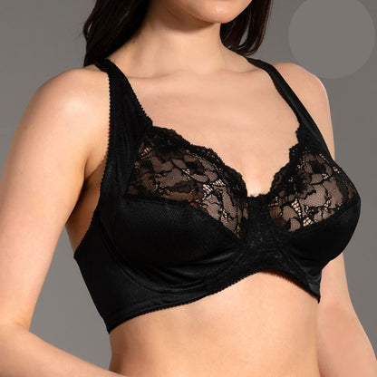 Стилен сутиен с дантела и минимизиращ ефект GO-2305