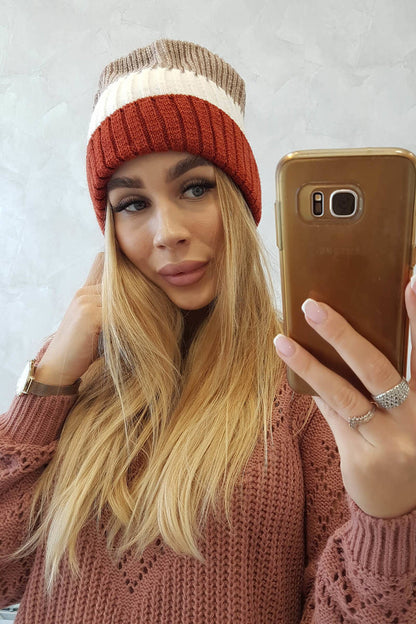 Зимнa шапка с поларена подплата