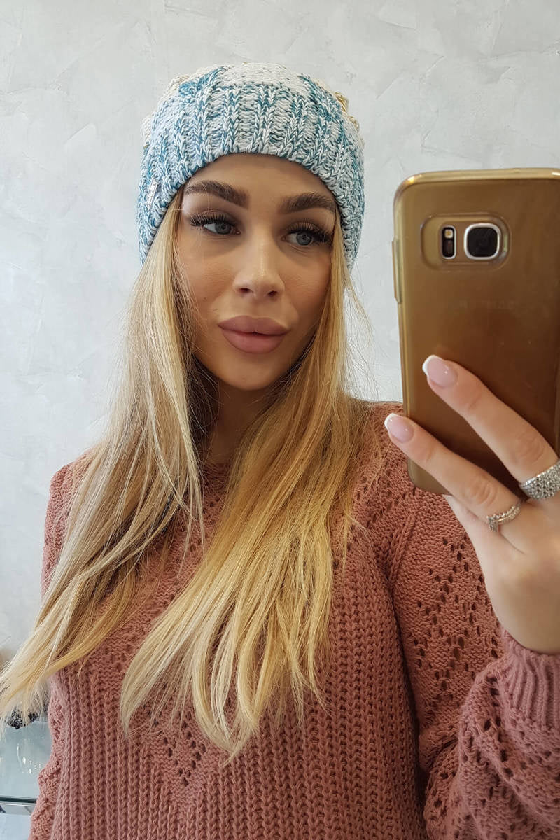 Шапка с поларена подплата