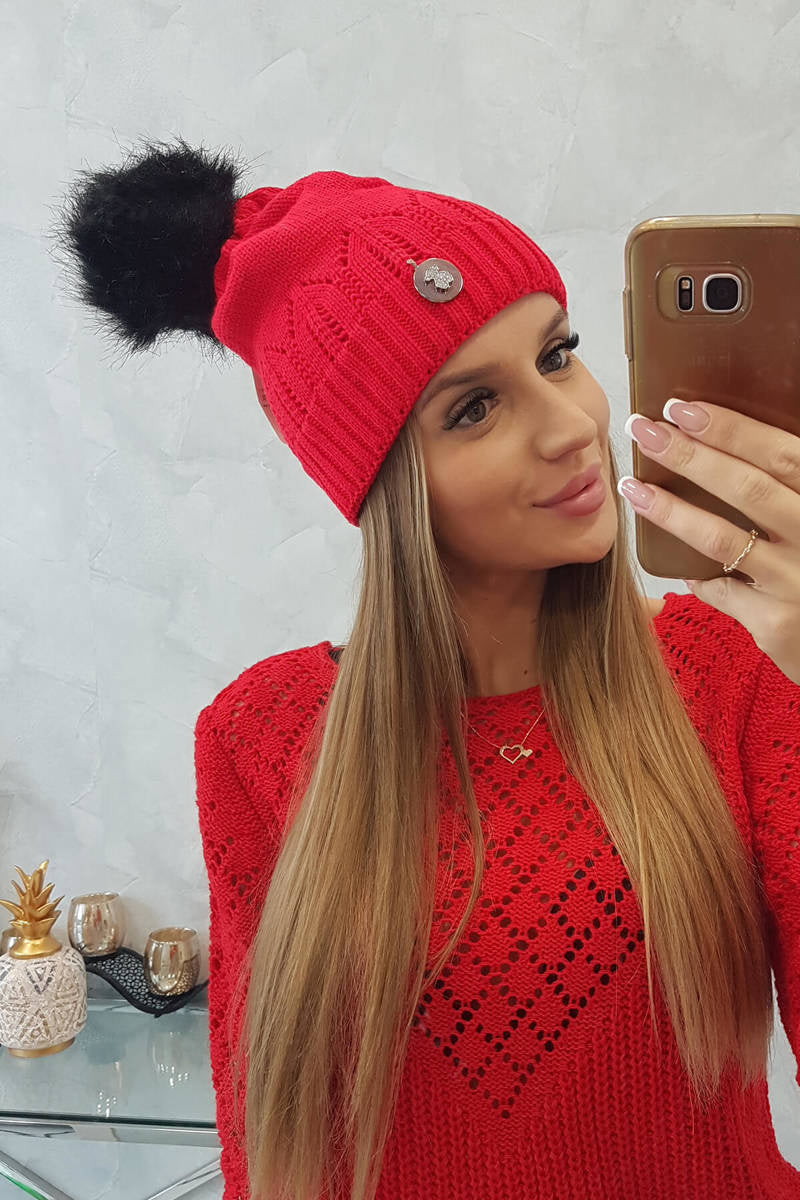 Зимнa шапка с помпон