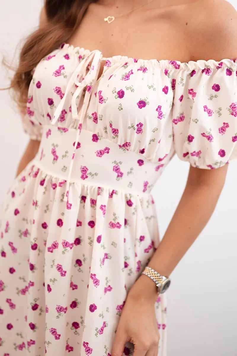 Дамска рокля на цветя с буфан ръкав ART23647