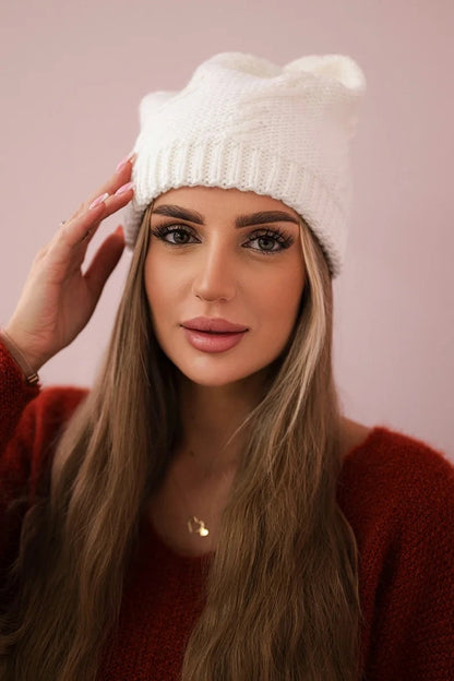Зимна шапка с класическа шарка