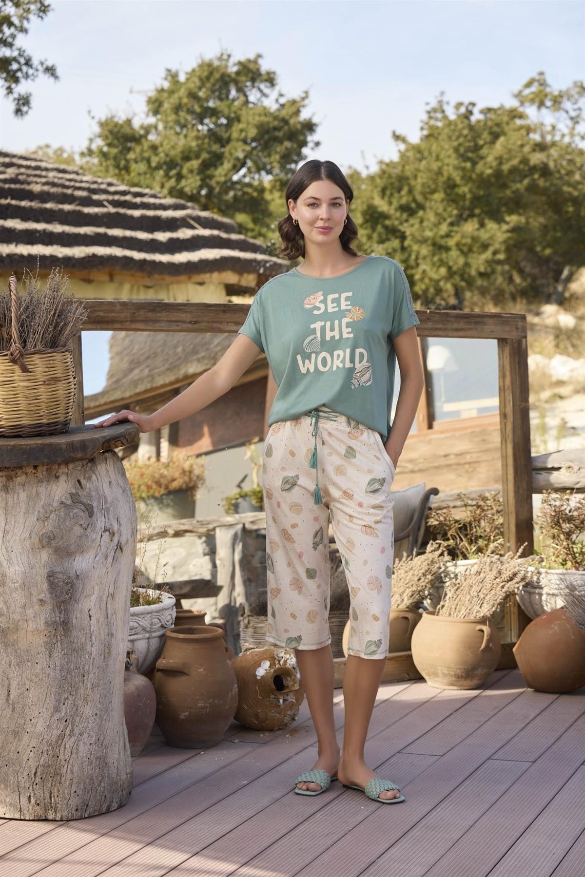 Дамска пижама с къс ръкав от вискоза 24115