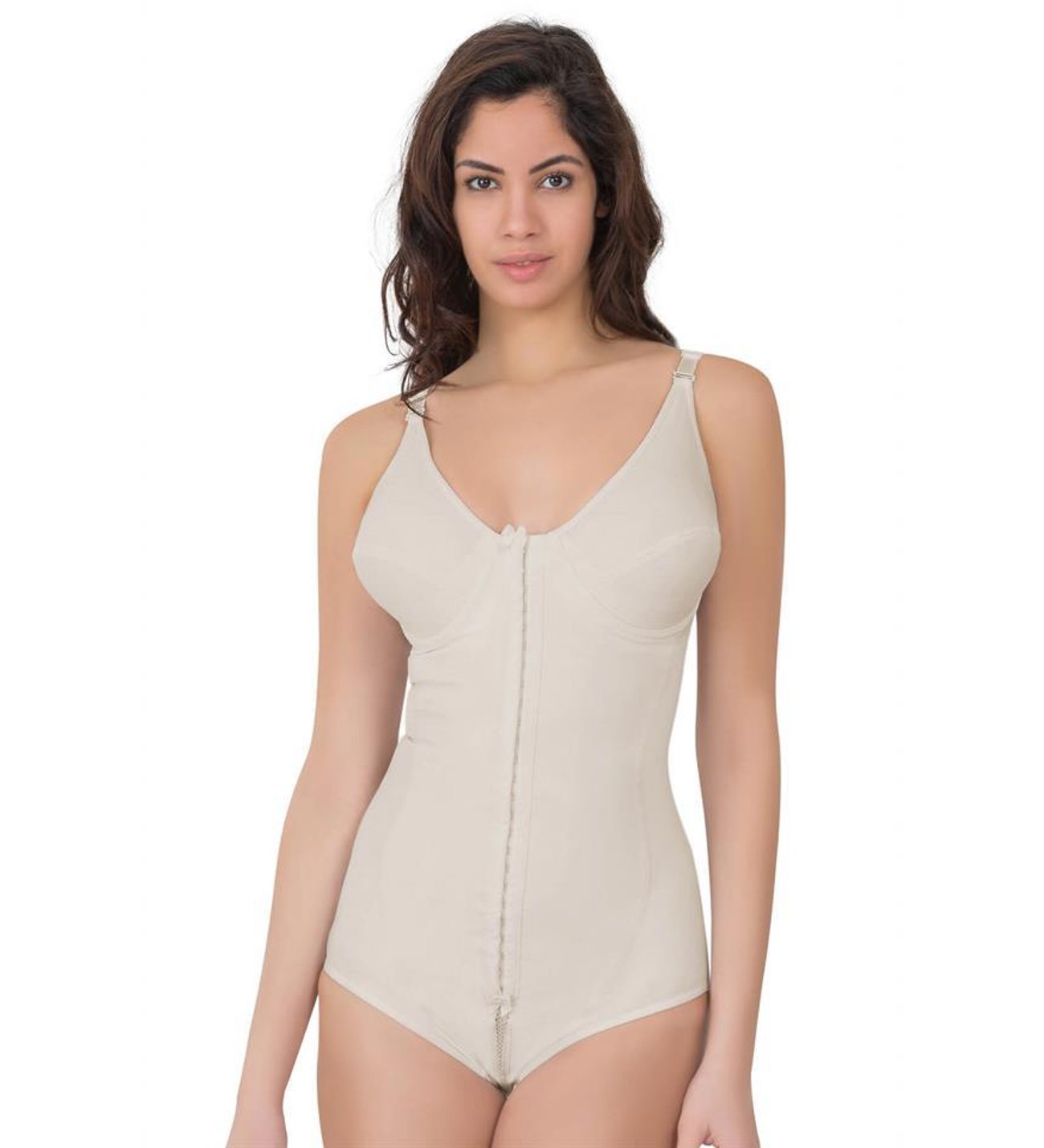 Лазерно рязано стягащо боди с меки чаши с банели 2871